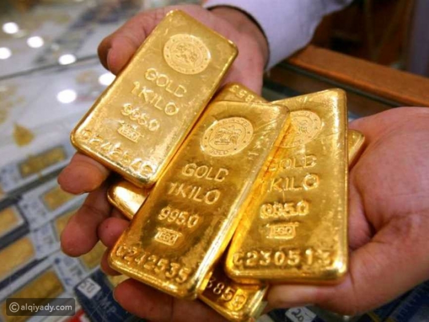 الذهب يحافظ على مكاسبه مع تلاشي رهانات الفائدة الفيدرالية ، والرسوم الجمركية تعزز الدعم