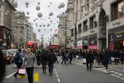 مبيعات التجزئة البريطانية ترتفع بنسبة 0.5% في ابريل