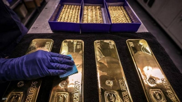 الذهب يتجه لأفضل أداء أسبوعي منذ يناير، والتركيز على بيانات الوظائف الأمريكية