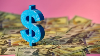 الدولار يستهل 2026 على صعود بعد أكبر خسارة سنوية في ثماني سنوات