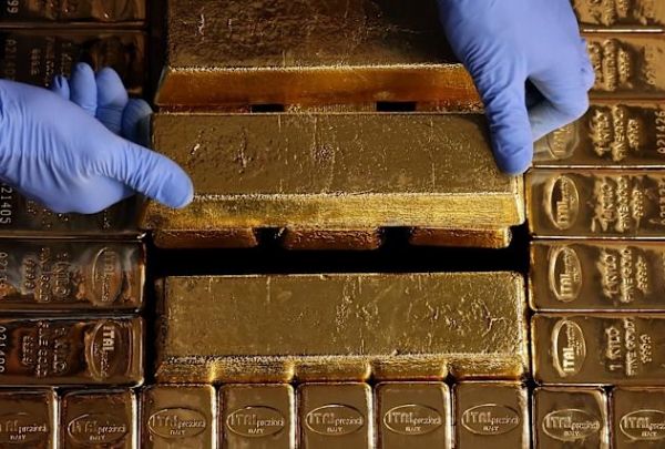 الذهب يواصل زخم الصعود مع تحول التركيز إلى مخاطر النمو الاقتصادي